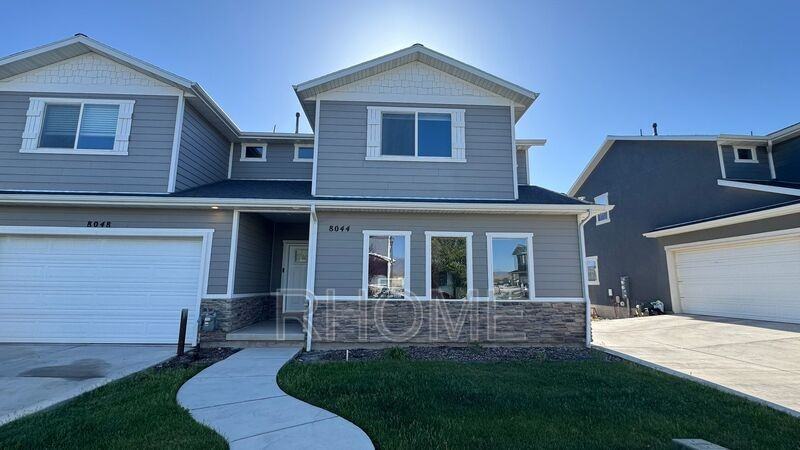 8044 N Clydesdale Dr #4 - Photo 6 of 31