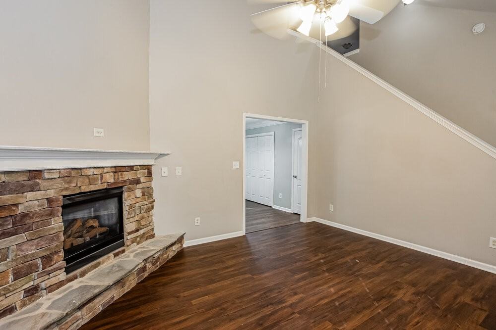 734 Ablow Dr - Photo 6 of 17