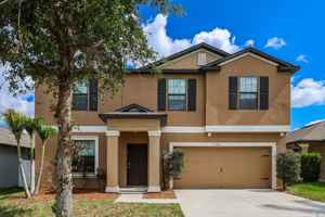 featured image of 11184 Leland Groves Dr