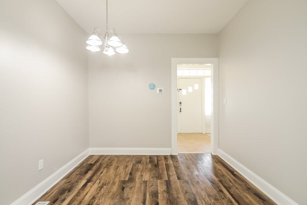 624 9th Ave - Photo 7 of 19