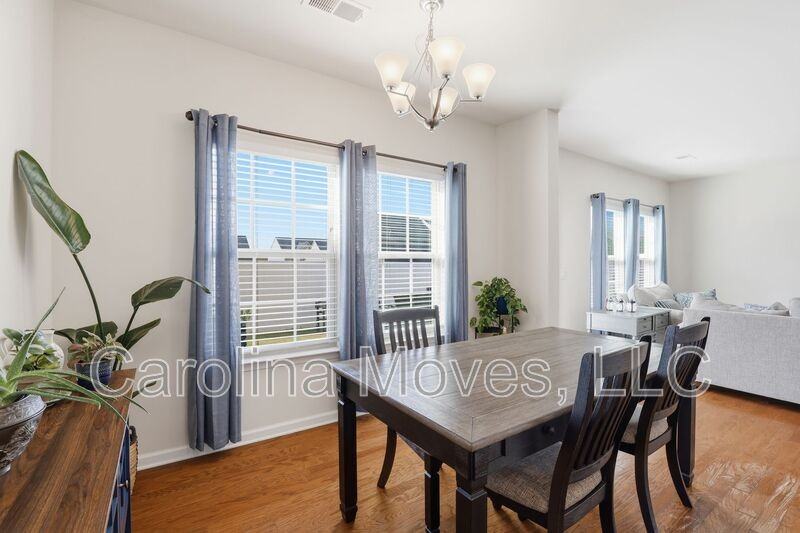 126 Middleby Way - Photo 6 of 24