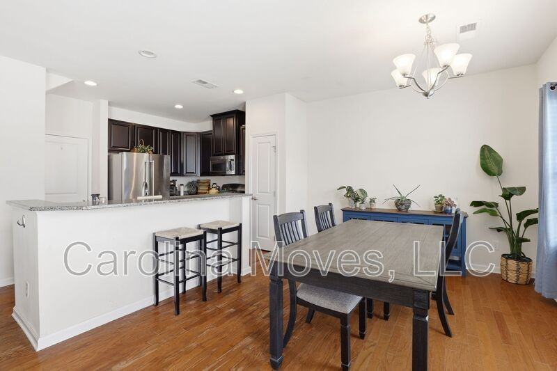126 Middleby Way - Photo 7 of 24