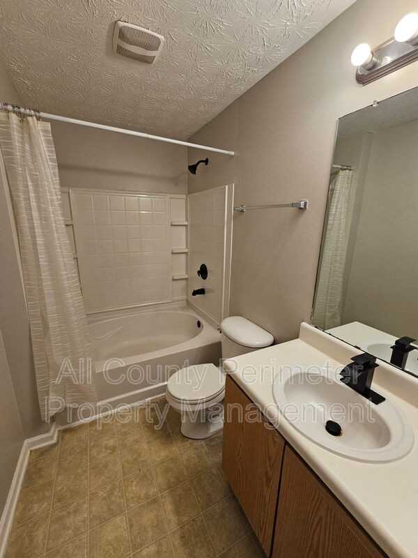 2102 Fairington Ridge Cir - Photo 6 of 10