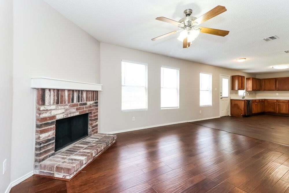 8750 Gray Fox Ct - Photo 5 of 17