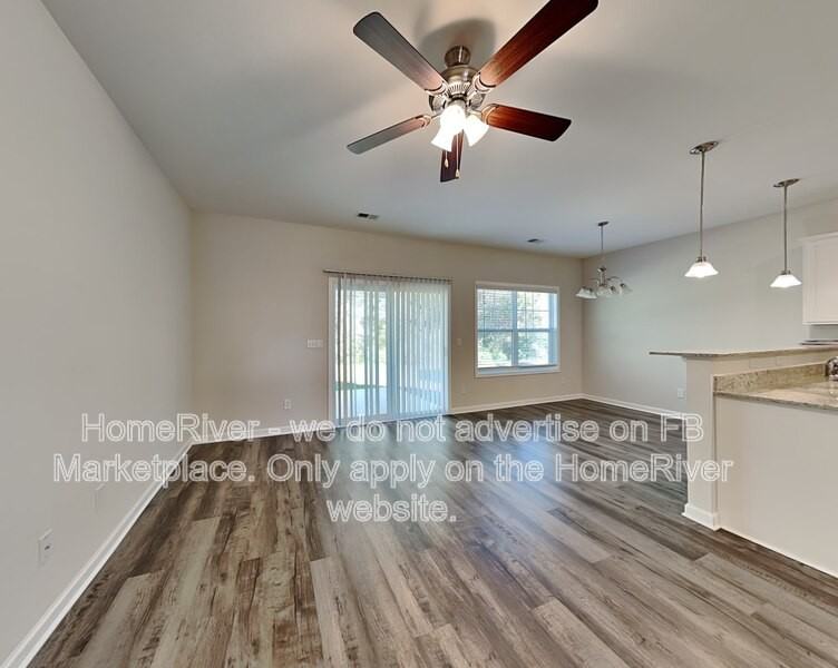 929 Dawsons Park Way - Photo 2 of 17