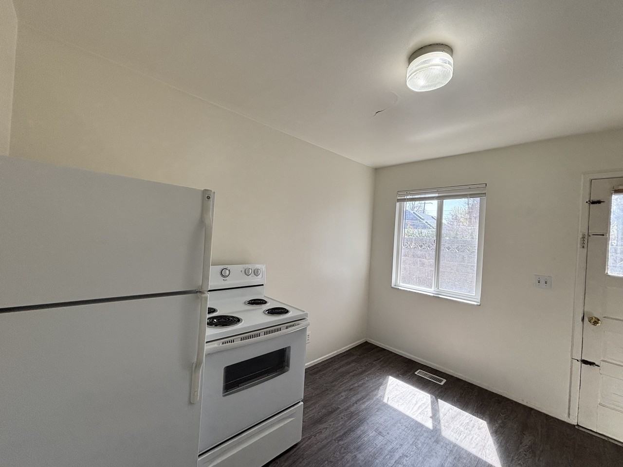 995 - 1009 South 400 East, SLC, UT 84111 - Photo 6 of 17