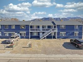 featured image of 951 Iowa Ave #7