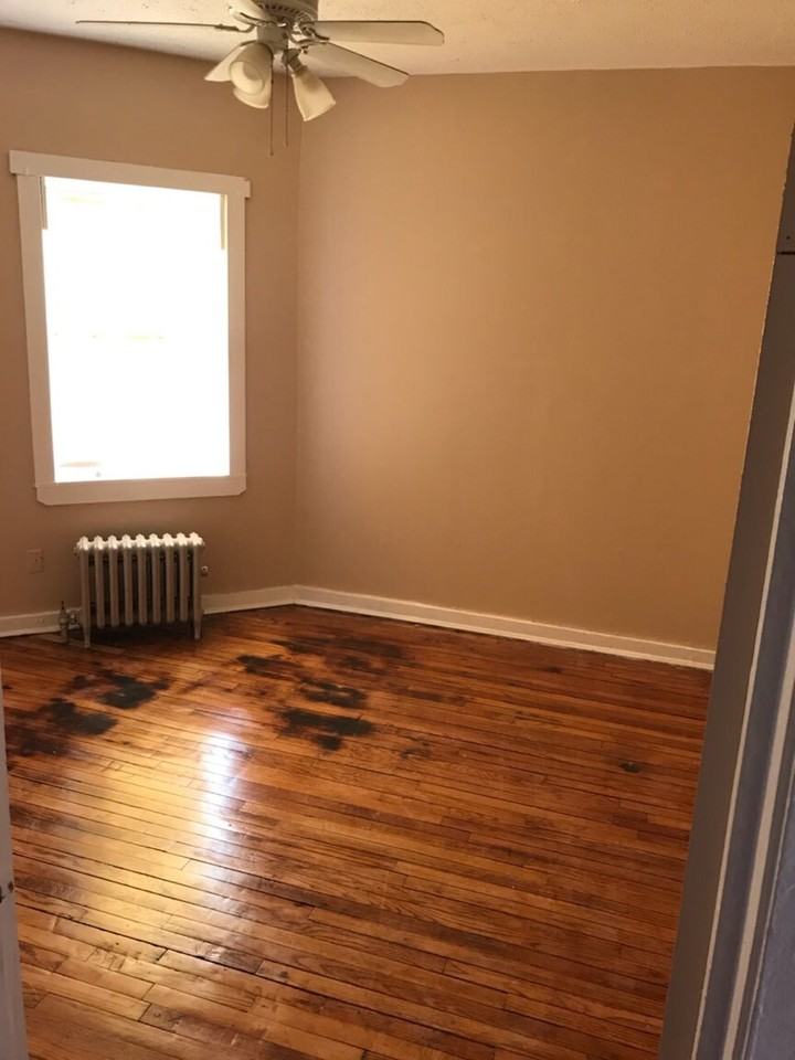 947-49 E 84th - Photo 2 of 7