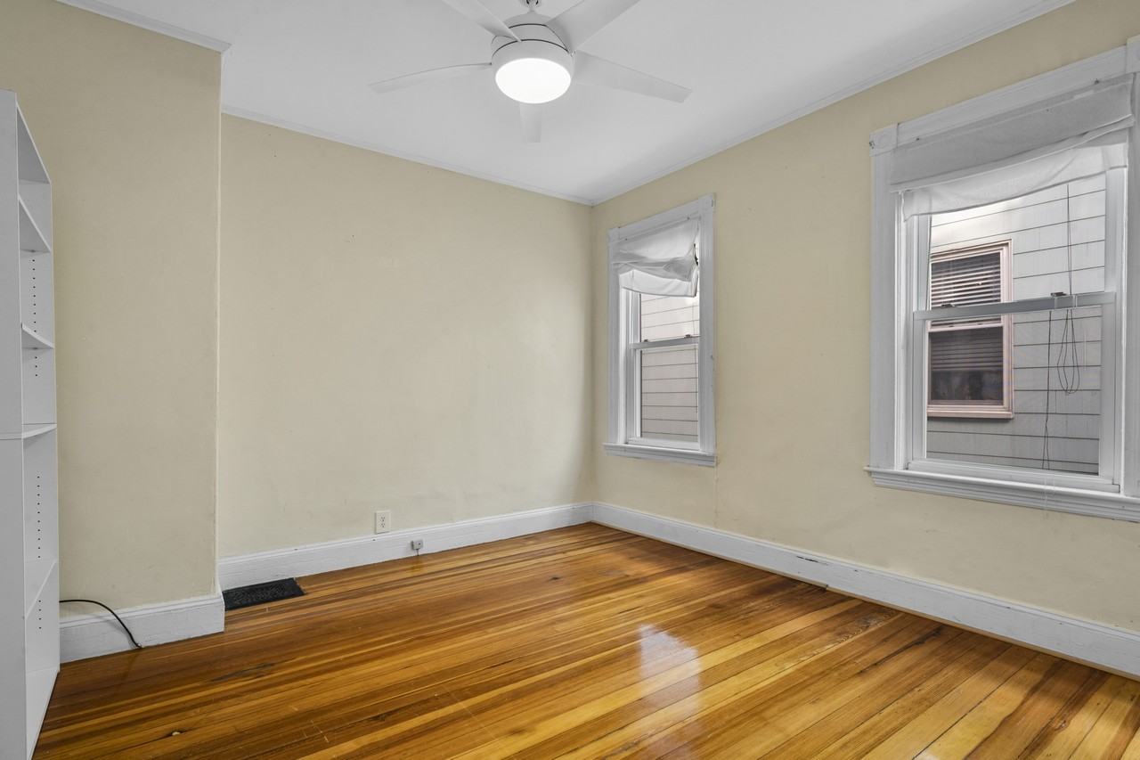 31 Harold Street Unit A, Somerville, MA 02143 - Photo 5 of 12