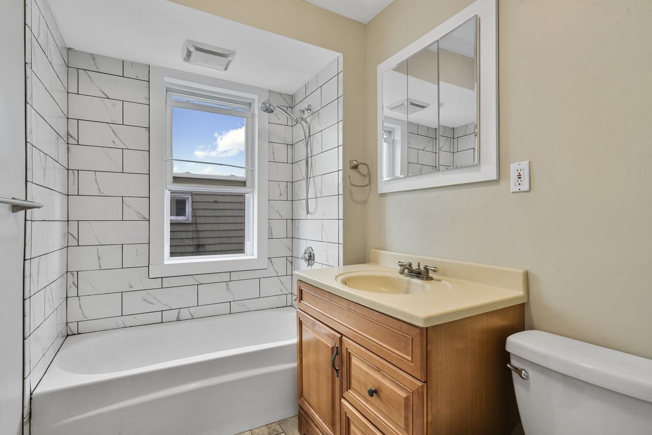 31 Harold Street Unit A, Somerville, MA 02143 - Photo 6 of 12
