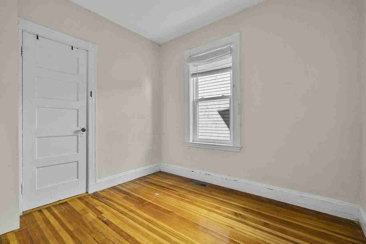 31 Harold Street Unit A, Somerville, MA 02143 - Photo 7 of 12