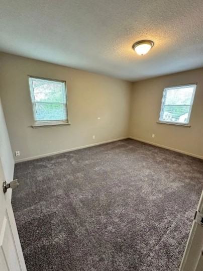 415 Grover Street - Photo 7 of 15