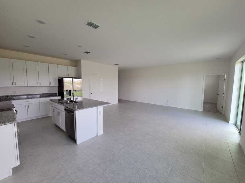 662 Fairview Ave - Photo 2 of 11