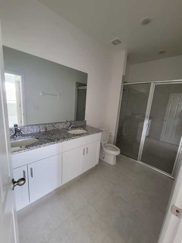 662 Fairview Ave - Photo 5 of 11