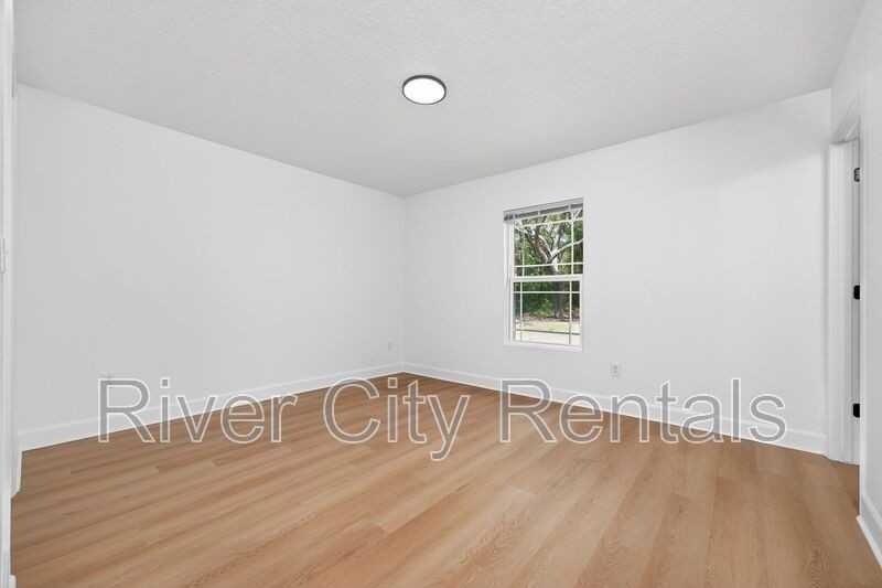 7619 Bighorn Ct - Photo 7 of 19