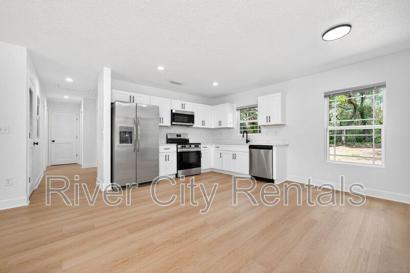 5432 Laredo St - Photo 5 of 19