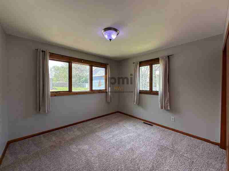 6850 Van Buren Pl - Photo 5 of 19