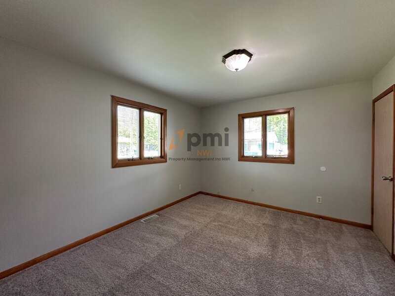 6850 Van Buren Pl - Photo 7 of 19