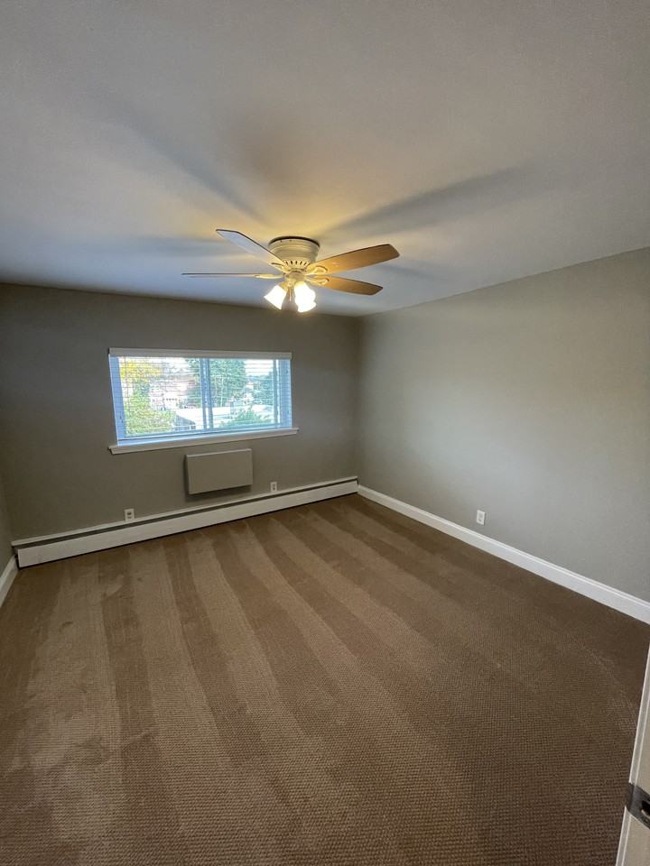 Marimont Apartments - Photo 4 of 9
