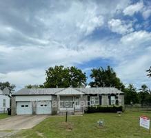 featured image of 523 E Duncan St