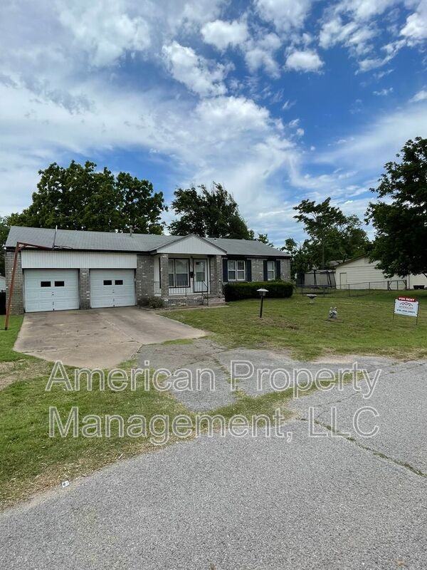 523 E Duncan St - Photo 3 of 33