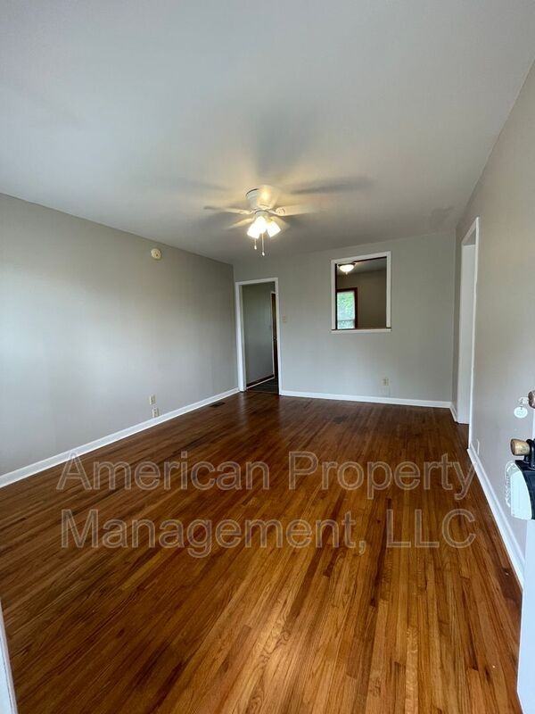 523 E Duncan St - Photo 4 of 33