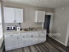 featured image of 3607 Sackett Ave #1
