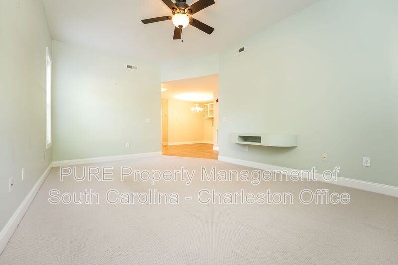 7211 Indigo Palms Way - Photo 7 of 21