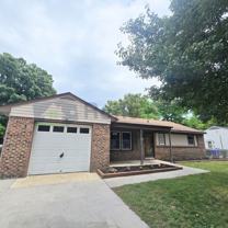 5916 Vernon Dr - Photo 1 of 1