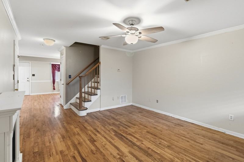 289 Muhammad Ali Ave - Photo 5 of 19
