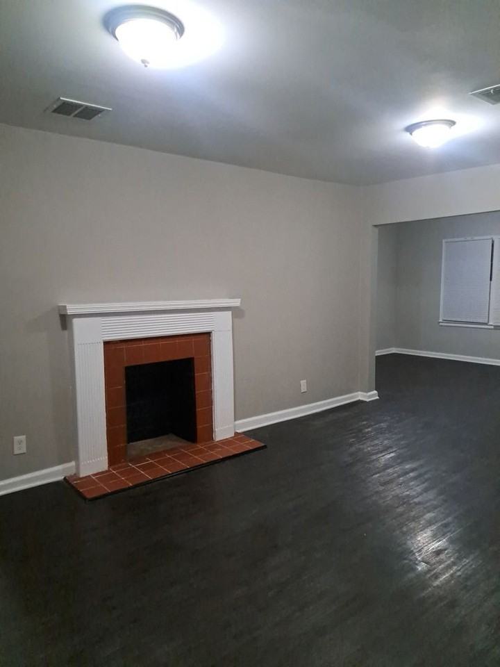 1848 Cummings Dr Sw - Photo 5 of 14