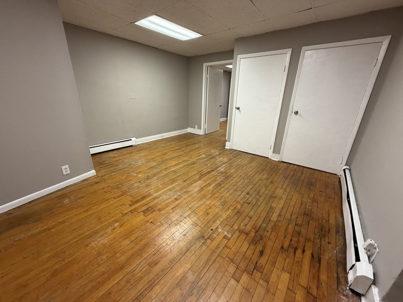 455-457 Post Avenue - Photo 3 of 8