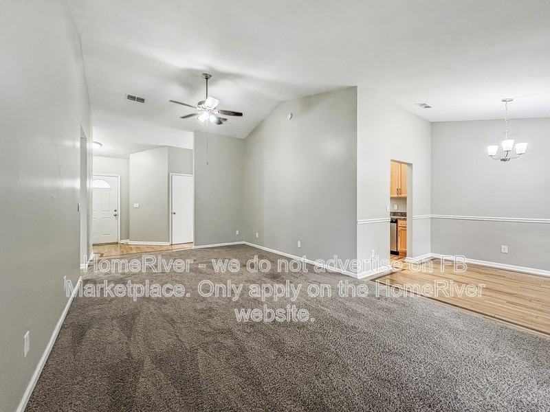 3859 English Colony Dr N - Photo 3 of 24