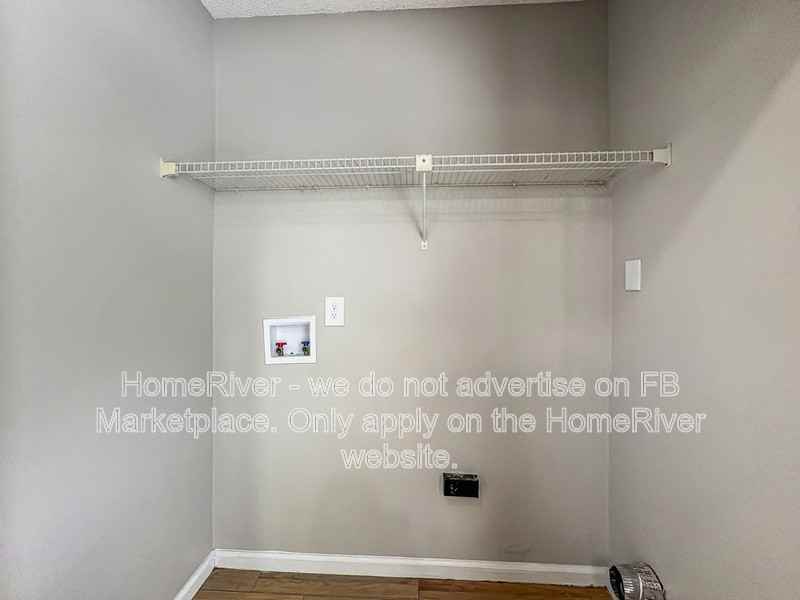 3859 English Colony Dr N - Photo 7 of 24