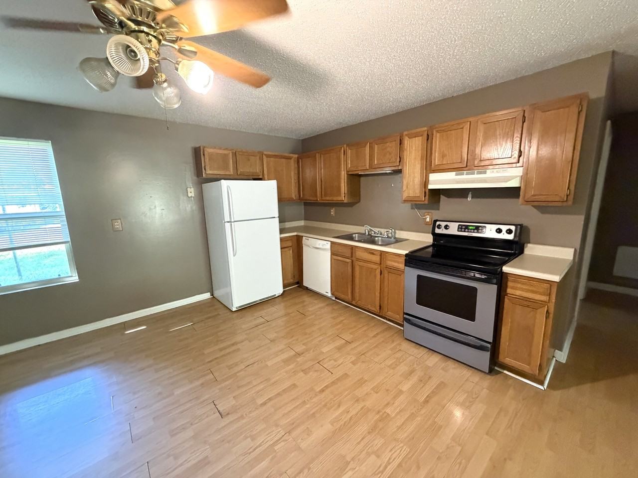 TPO-304 North Maple Street - Photo 3 of 7