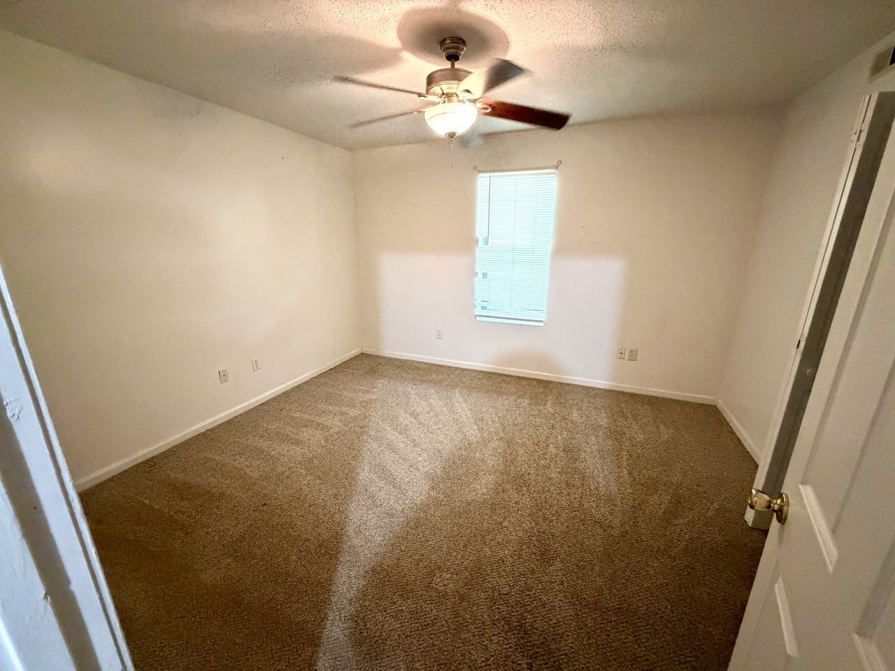 TPO-304 North Maple Street - Photo 4 of 7