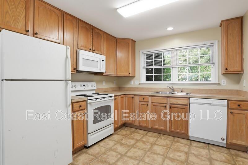 24 Mabel Ln - Photo 6 of 50