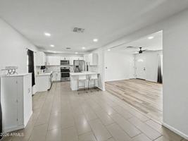 featured image of 1542 W 5th Pl