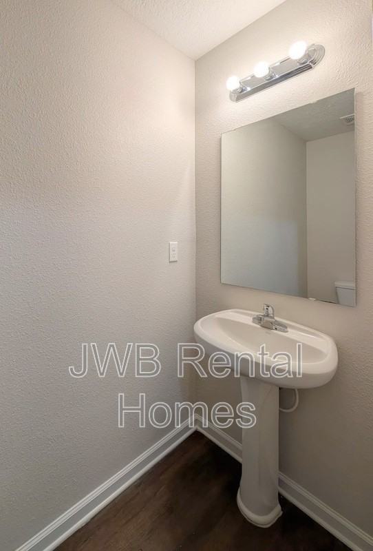 8752 India Ave - Photo 6 of 19