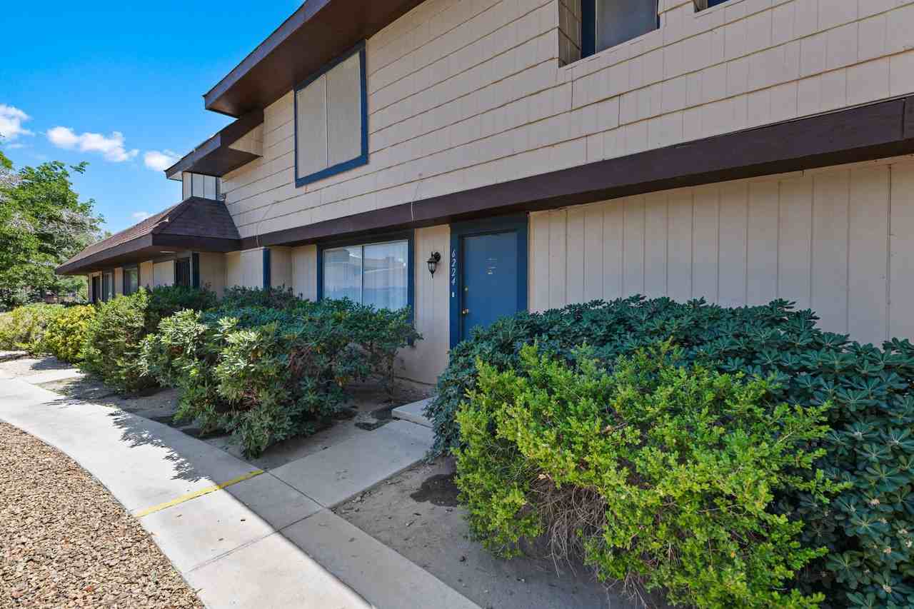 6224 Meadow Vista Ln - Photo 2 of 27