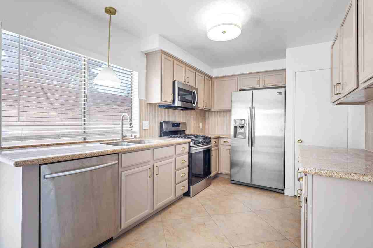 6224 Meadow Vista Ln - Photo 6 of 27