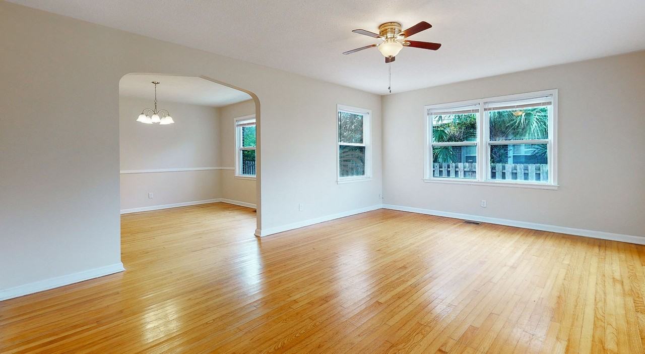 Belmont Terr 1274 - 1276 - Photo 4 of 39