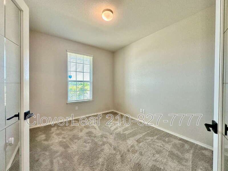 452 Holly Bush - Photo 7 of 36