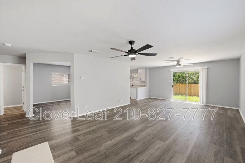 5434 Spring Walk - Photo 4 of 20