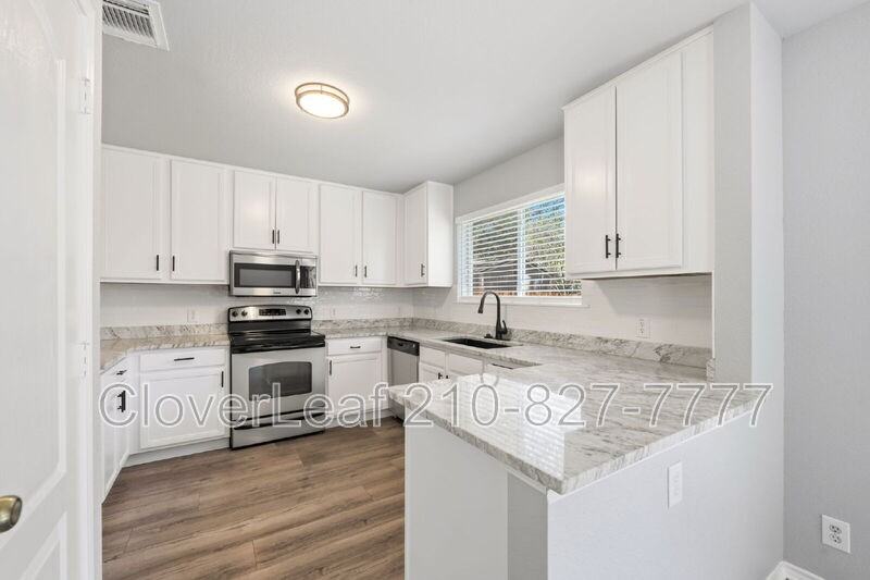 5434 Spring Walk - Photo 6 of 20