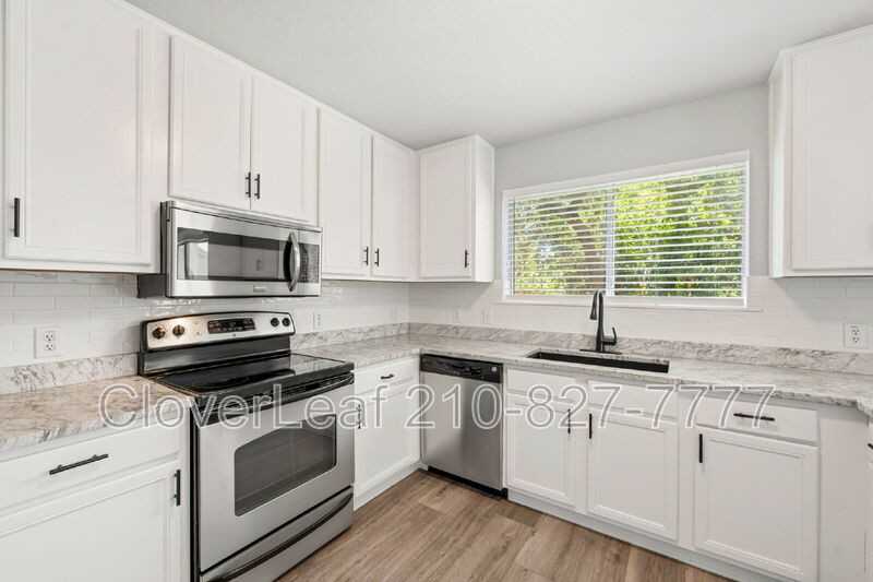 5434 Spring Walk - Photo 7 of 20