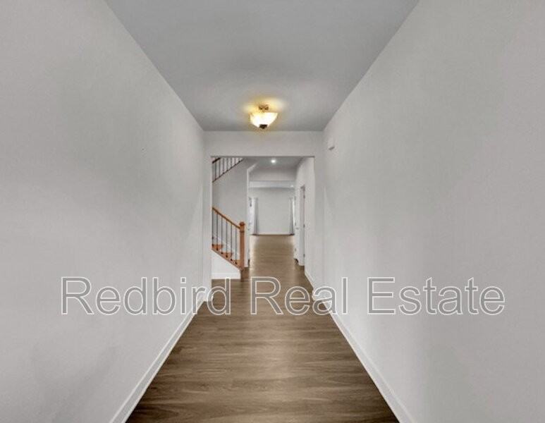 9267 Barco Rd - Photo 3 of 22