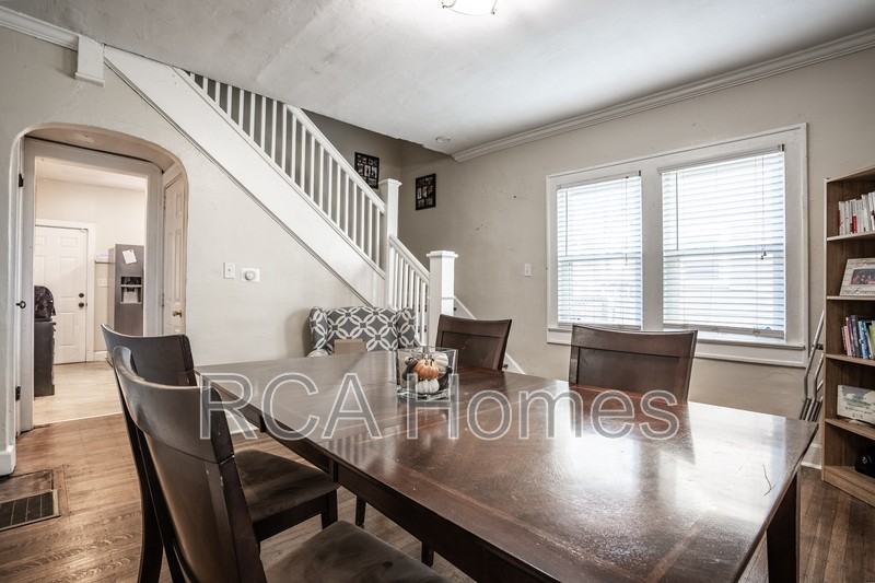 3040 N College Ave - Photo 3 of 15