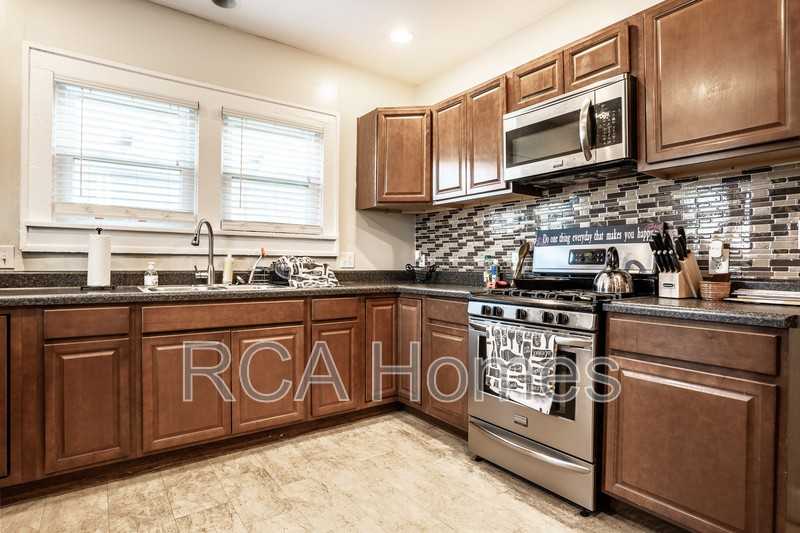 3040 N College Ave - Photo 6 of 15