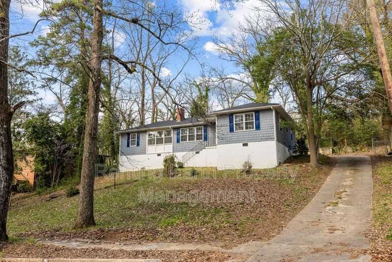 805 Vanderbilt St - Photo 2 of 22